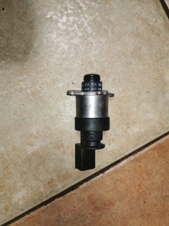 Bosch регулятор давления топлива 1410 Z00 011, фото 1