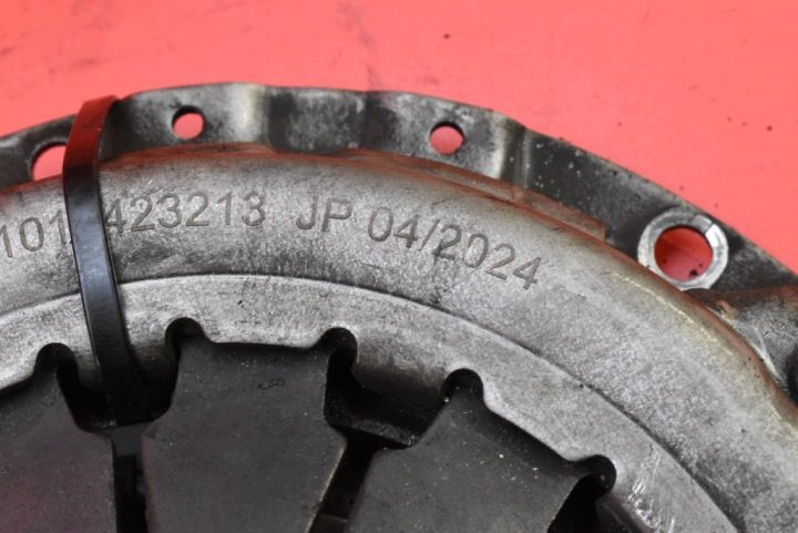 Сцепление диск и корзина сцепления Toyota Yaris 2 II 1.0 VVT-i 69 л.с. 05-09, фото 6