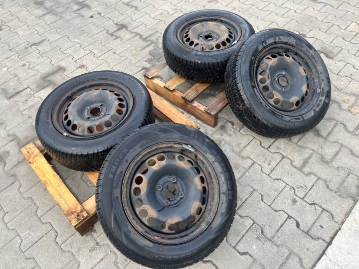 Колесо штампованный диск шина зимняя 185/65R15 R15 4x108 4x комплект ОРИГИНАЛ EUR, фото 1
