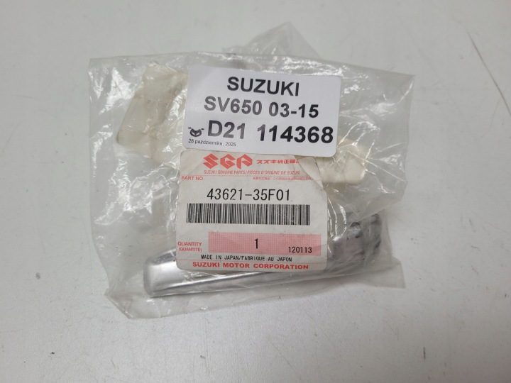 Suzuki SV650 03-15 подножка пассажира левая ориг. 43621-35F01, фото 1
