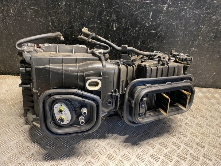Корпус вентилятора Volvo XC60 II 2021 P32275577, фото 6