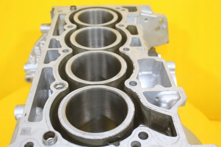 БЛОК ЦИЛИНДРОВ RENAULT MEGANE IV GT NISSAN HF5 F408 1.2 TCE t-DIG 110112878R, фото 10