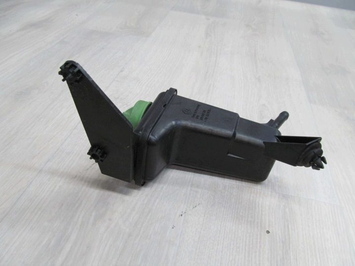 VW PASSAT B5 99-04 БАЧОК ГИДРОУСИЛИТЕЛЯ 3B0422371, фото 4