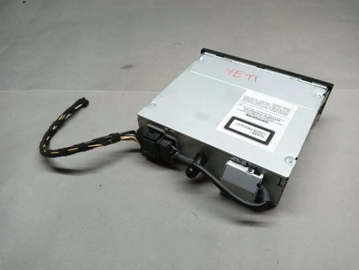 SKODA YETI ЧЕЙНДЖЕР ДИСКОВ CD 5L0035110, фото 2