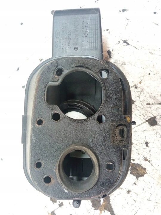 Лючок горловины бензобака белый 81595G4200 Hyundai i30 III (2016- ), фото 3