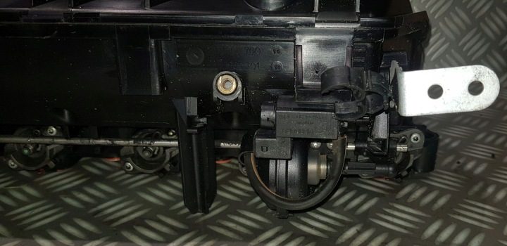 BMW E53 E60 E65 E90 3.0 дизель M57N впускной коллектор лючка вакуумник клапан 7790701, фото 7