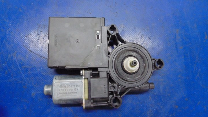 Моторчик стеклоподъемника переднего P Volkswagen OE 3C0959792C, фото 2