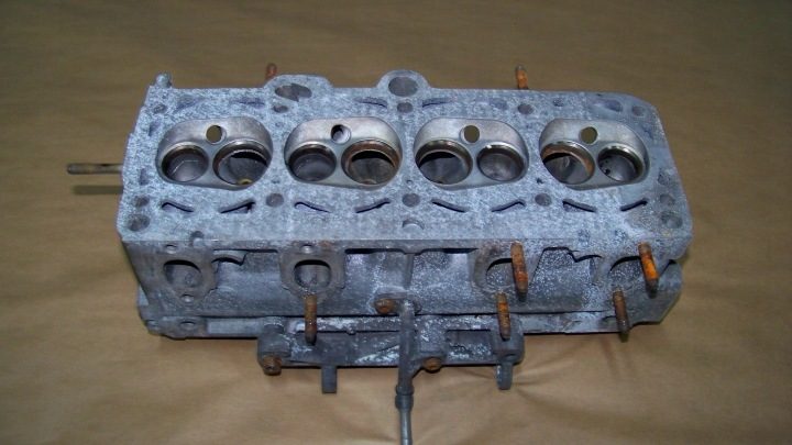 VW Golf V 08 г. 1.6 8V MPI головка блока, фото 6