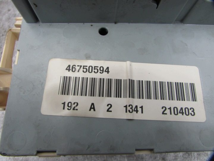 Fiat Stilo 1.6 16V 03 г. блок предохранителей 46750594, фото 7