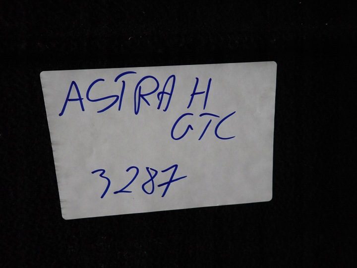 ПОЛКА БАГАЖНИКА OPEL ASTRA H GTC 3D, фото 9