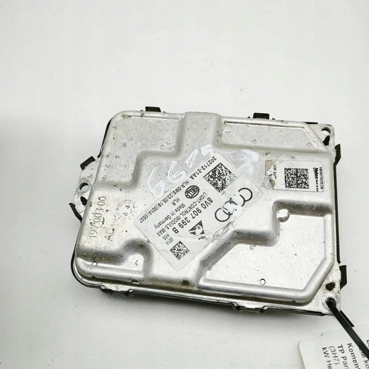 VW Golf Sportsvan блок розжига фары 8V0907399B, фото 3