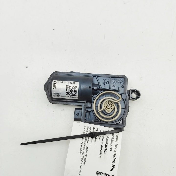 Моторчик выхлопа Audi Q5 (GUB) 4N0133246B 35036202 3.0L 270 квт 2025, фото 4