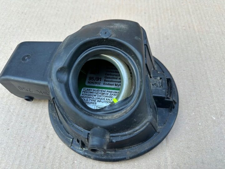 Skoda Fabia II хэтчбек лючок горловины бензобака LF6Z 5J6809857A, фото 12