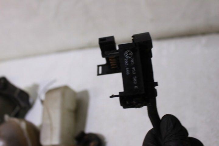 Переключатель дворника VW T4 703953503E, фото 4