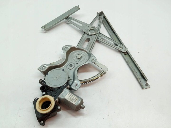 Стеклоподъемник левый передний 85702-0F010 Toyota Yaris II (2005-2011), фото 4