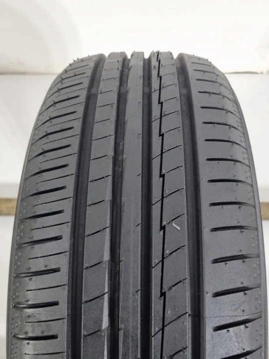 Шина летняя Yokohama BluEarth-A AE-50 185/50R16 81 H защита диска, фото 3