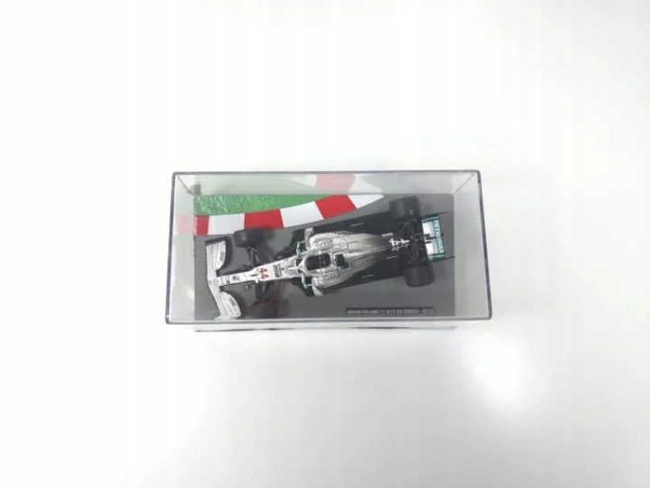 MERCEDES AMG FORMULA 1 Bolid модель автомобиля 1:43, фото 3