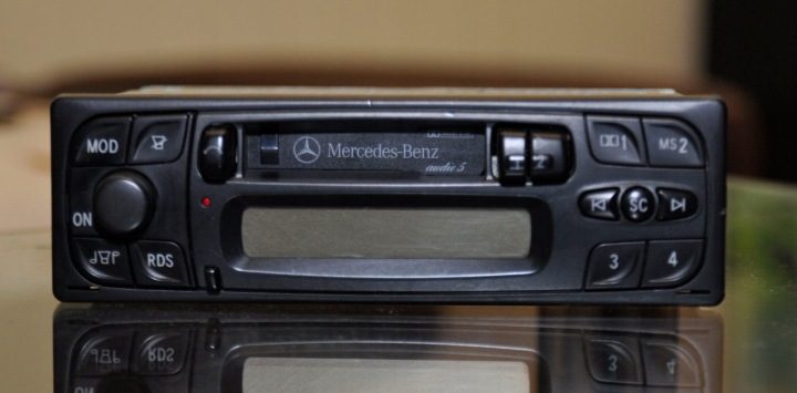 МАГНИТОЛА MERCEDES-BENZ КЛАСС А W168 A1688200186, фото 1