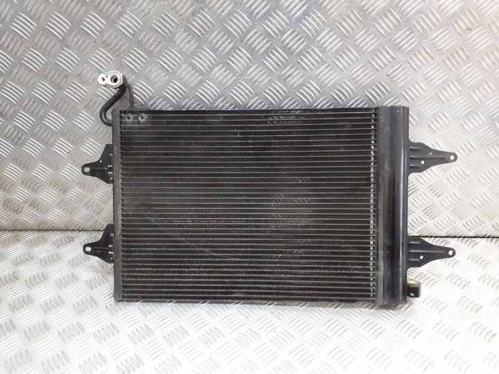 РАДИАТОР КОНДИЦИОНЕРА VW POLO IV 1.2 6Q0820411E, фото 1