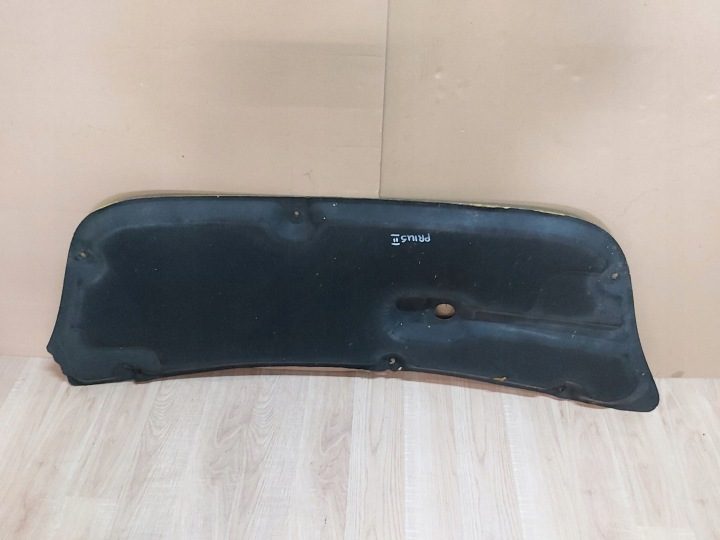 Toyota Prius II шумоизоляция капота, фото 1