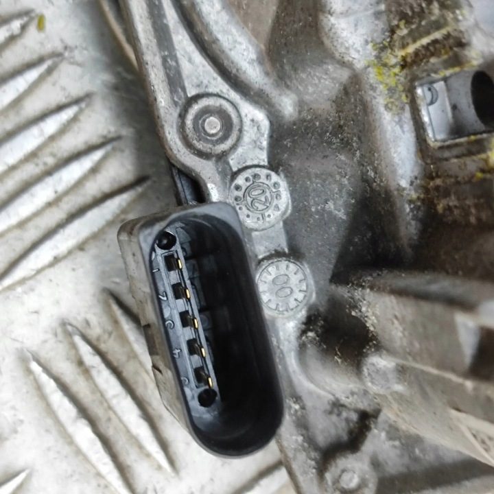 МОТОРЧИК ВЫХЛОПА SKODA SUPERB III УНИВЕРСАЛ (3V5) 52812801 31890680 2.0L, фото 8