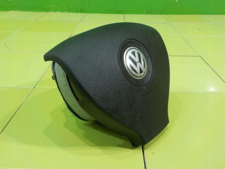 VW SCIROCCO 2.0 TSI 09 г. 3D Подушка безопасности водителя 1K0880201BT, фото 2