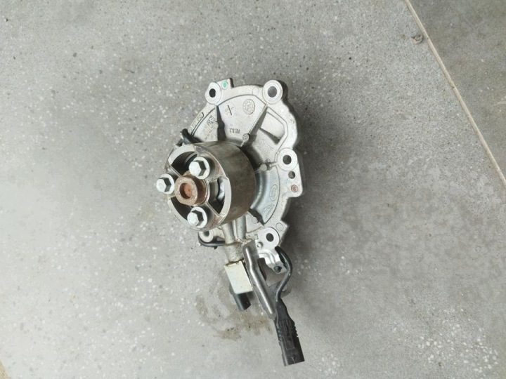 Помпа H4P38501AE Land Rover RANGE ROVER VELAR 2021, фото 6