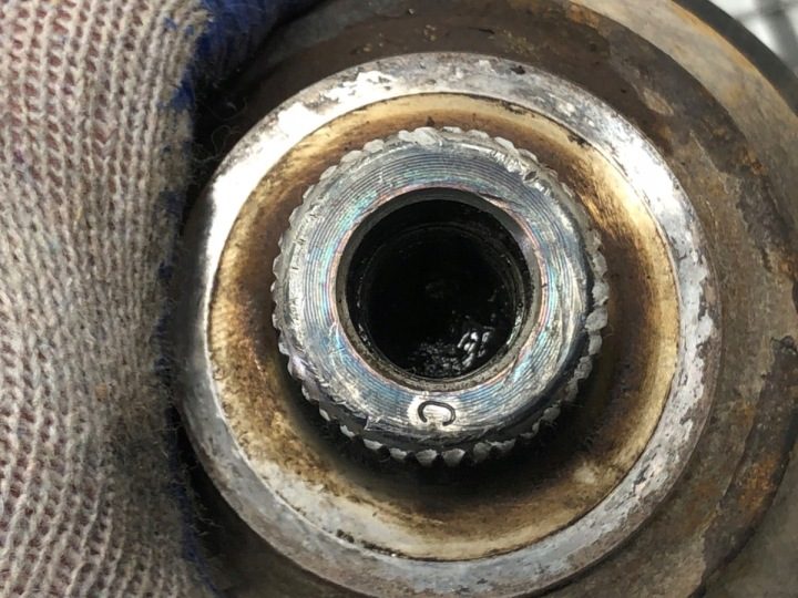 ПОЛУОСЬ ПРАВАЯ ПЕРЕДНЯЯ AUDI A6 C6 4F0407272J 2.7 180 л.с. 04-11 ШАРНИР, фото 4