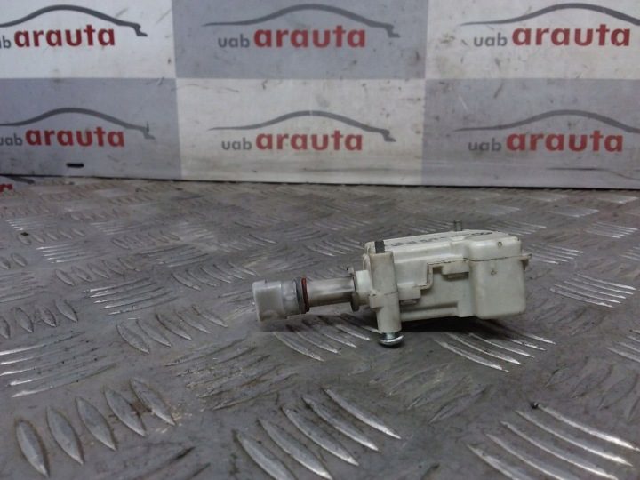 Volkswagen OE 1J6810773B привод лючка горловины бензобака, фото 2