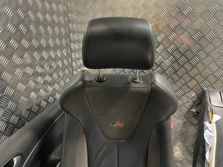 СИДЕНЬЯ С ПОДОГРЕВОМ ДИВАН ОБШИВКИ САЛОН КОЖА SEAT LEON II FR, фото 5