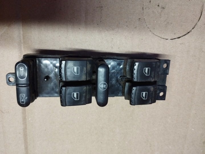 Панель Управления стеклоподъемниками VW PASSAT B5, B5FL 96-05, фото 1