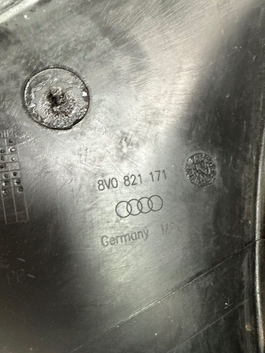 Подкрылок передний сторона левая Audi A3 S3 8V 8V0821171, фото 6