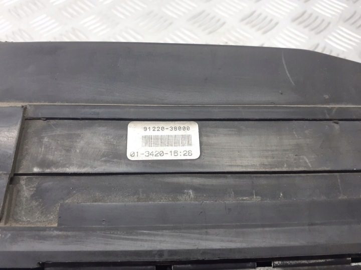 БЛОК ПРЕДОХРАНИТЕЛЕЙ HYUNDAI SONATA 2.0 16V 91220-38000, фото 2