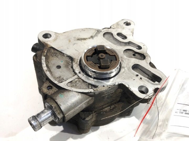 НАСОС ВАКУУМНЫЙ VW PASSAT B6 03G145209C 2.0 140 л.с. 05-11 ВАКУУМА, фото 1