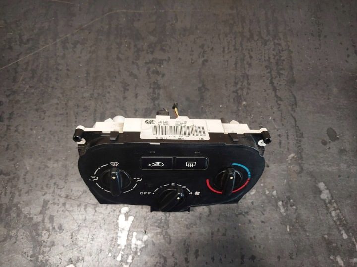 Блок управления климатом Peugeot 307 1848819140 147140000, фото 4