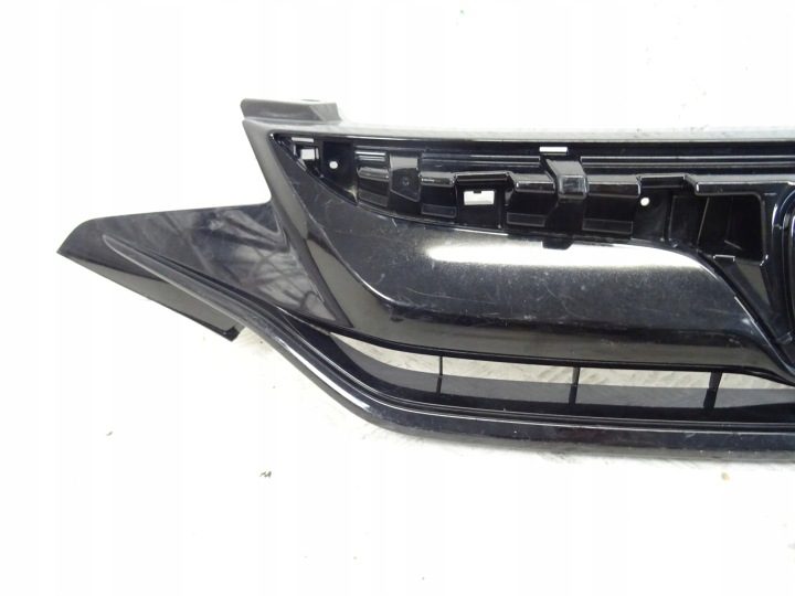 РЕШЕТКА РАДИАТОРА ПЕРЕДНЯЯ HONDA JAZZ IV 4 71121-TAR-G00, фото 3