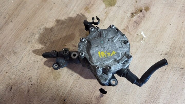 НАСОС ВАКУУМНЫЙ SEAT IBIZA III 6L 3D 02-08 1,9 TDI 038145209M, фото 1