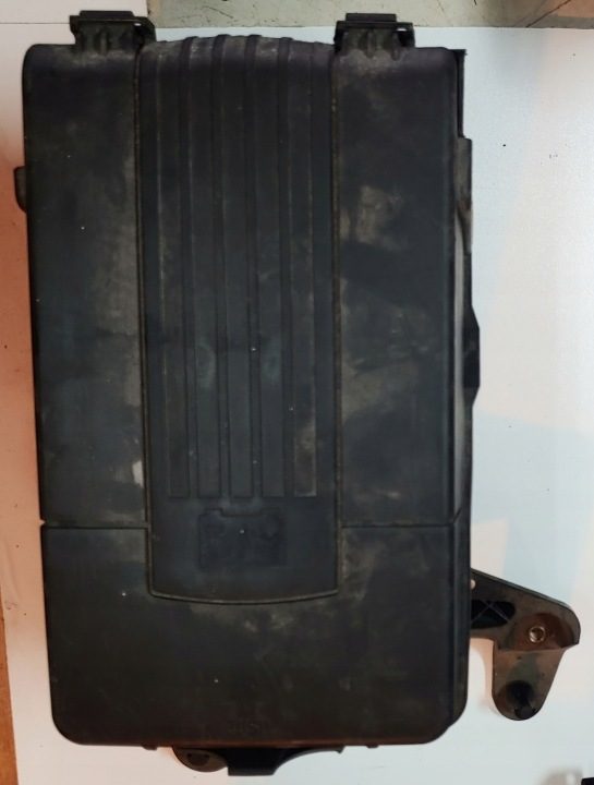 Кожух аккумулятора с podstawą VW Audi Seat Skoda 04-, фото 2