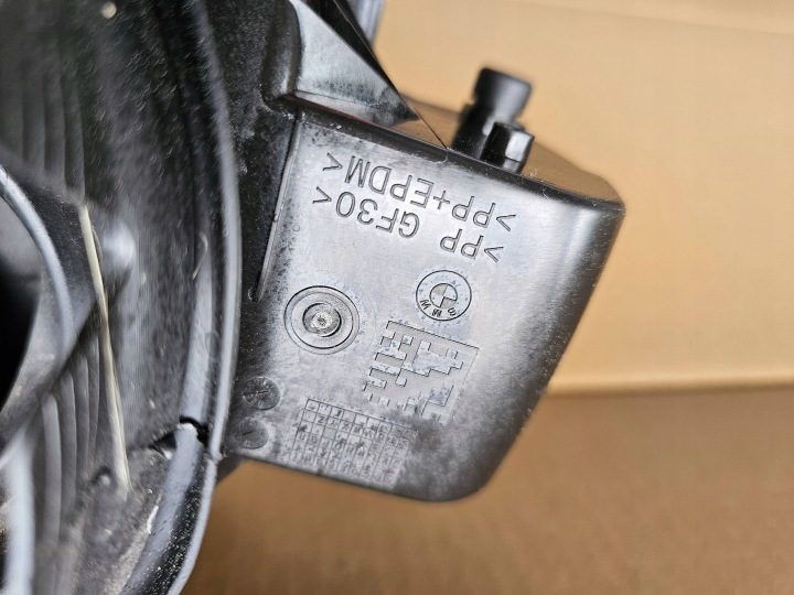 BMW 5 G60 ЛЮЧОК ГОРЛОВИНЫ БЕНЗОБАКА ДИЗЕЛЬ 520D 9450290, фото 6