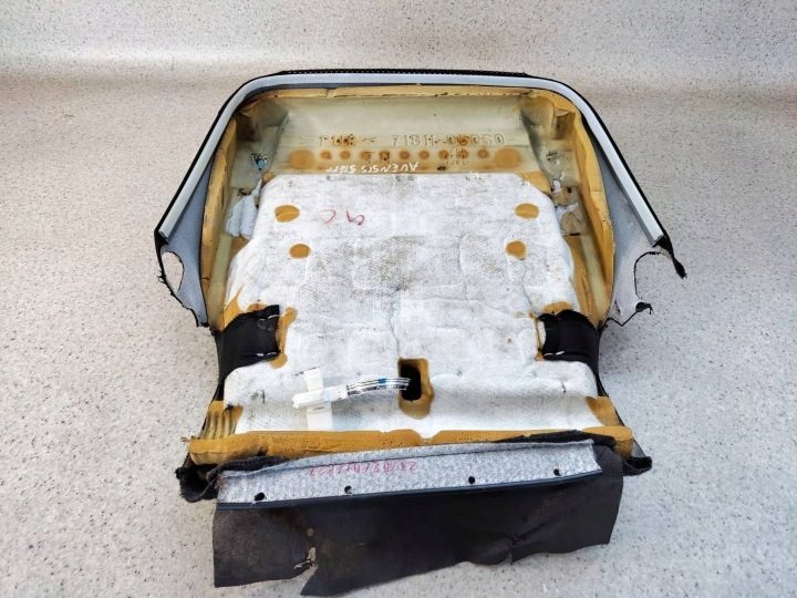 ПОДУШКА СИДЕНЬЯ ПОРОЛОН СИДЕНЬЯ ОБИВКА ПРАВАЯ ПЕРЕДНЯЯ ПАССАЖИРА TOYOTA AVENSIS T25, фото 3