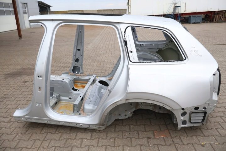 VOLVO XC90 II ЧЕТВЕРТЬ КРЫЛО ЛЕВОЕ ЗАДНЕЕ 711-16, фото 1