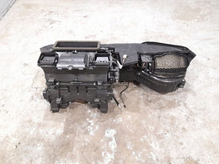 Блок печки Mercedes-Benz C W205 2058300260, фото 1