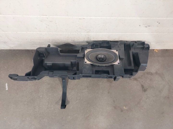 ОБШИВКА БАГАЖНИКА ЛЕВАЯ ЗАДНЯЯ 2 шт. ПАРА VW CADDY IV 2K3868783, фото 1