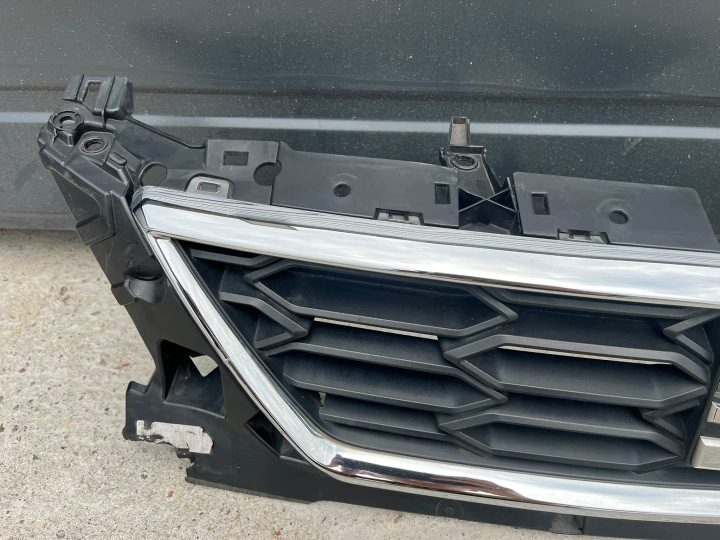 РЕШЕТКА РАДИАТОРА БАМПЕРА 5F0853654J SEAT LEON III FR РЕСТАЙЛИНГ 19 г., фото 2