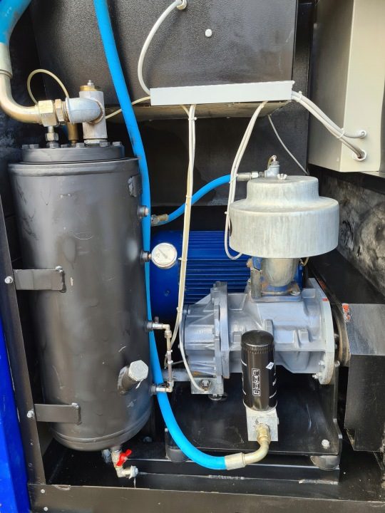 AIRPRESS КОМПРЕССОР ŚRUBOWY APS7,5 IVR X 10 бар, фото 6
