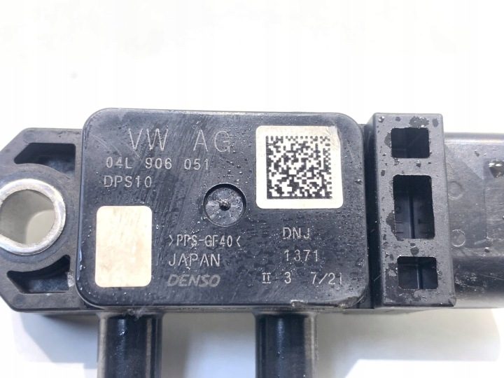 ДАТЧИК ДАВЛЕНИЯ ВЫХЛОПНЫХ ГАЗОВ DPF AUDI A3 8V 04L906051 1.6 110 л.с., фото 4