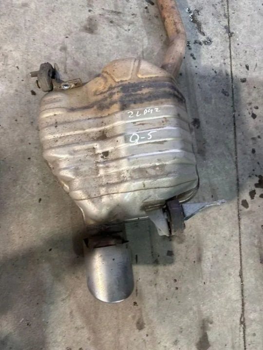 Глушитель AUDI Q5 (8R) 8R0253611 2.0L дизель 2010, фото 2