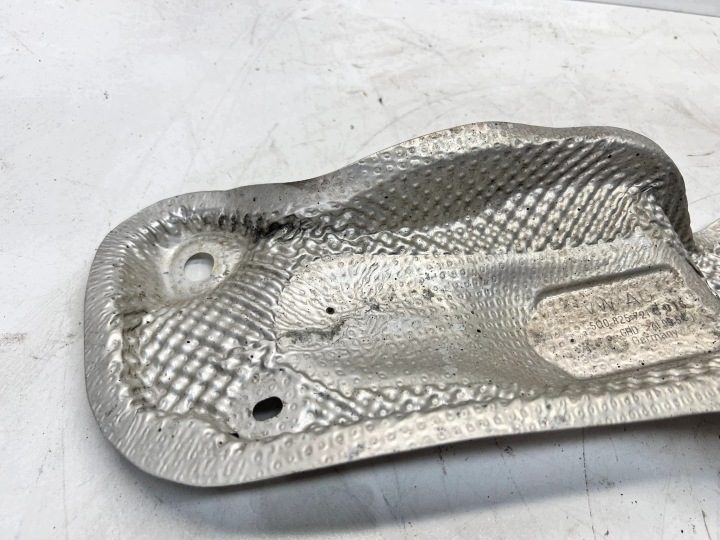 ТЕПЛОЗАЩИТНЫЙ ЭКРАН AUDI A3 8V VOLKSWAGEN SEAT SKODA 5Q0825721C, фото 3