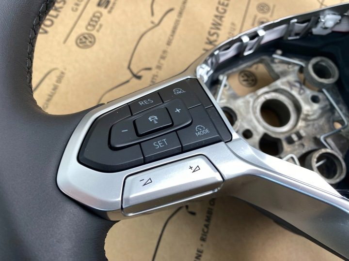 GD VW Tiguan III 571 руль кожа 571419089F оригинальная 5 л.с., фото 2