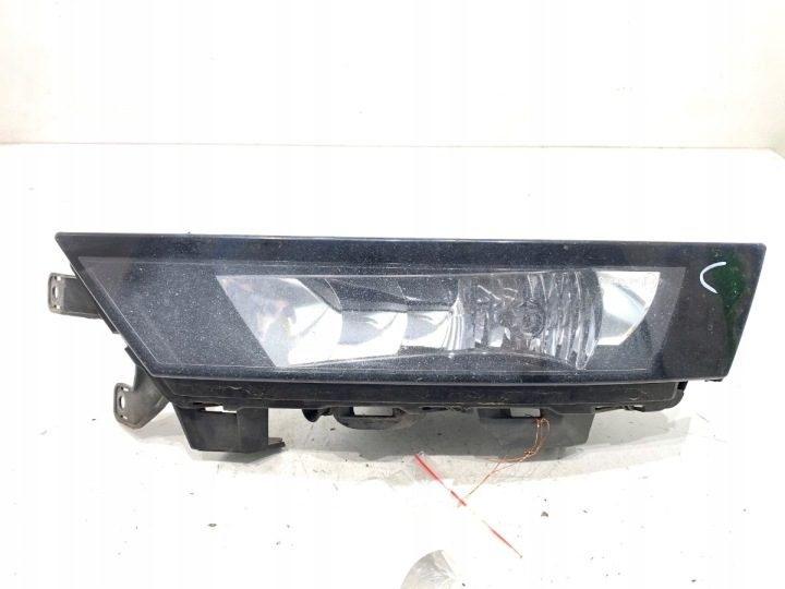 ПРОТИВОТУМАННАЯ ФАРА ЛЕВАЯ ПЕРЕДНЯЯ SKODA RAPID 5JA941699D Хэтчбек, фото 1